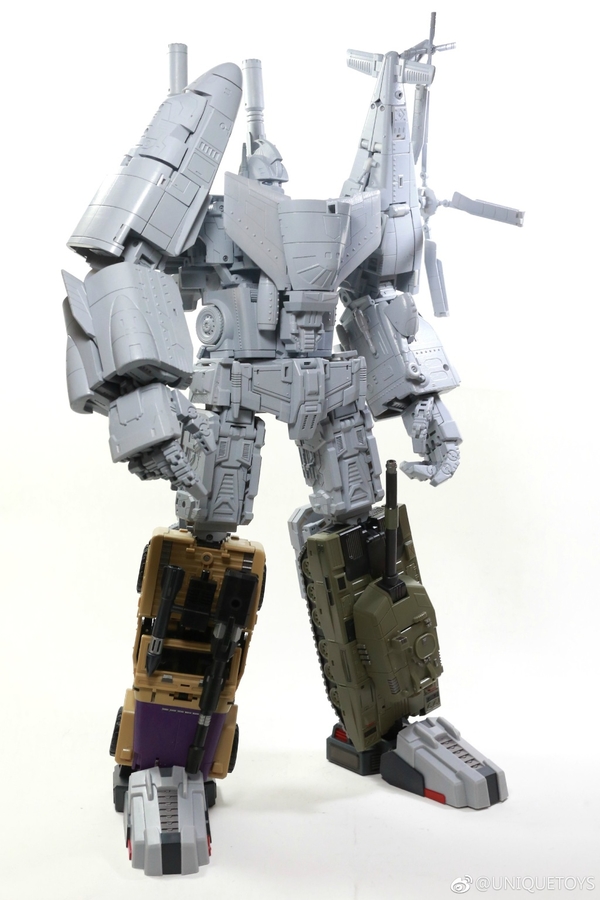 Uniquetoys Ragnaros Unofficial Bruticus New Assembled Prototype Pics Of MP Scaled Combiner 07 (7 of 9)